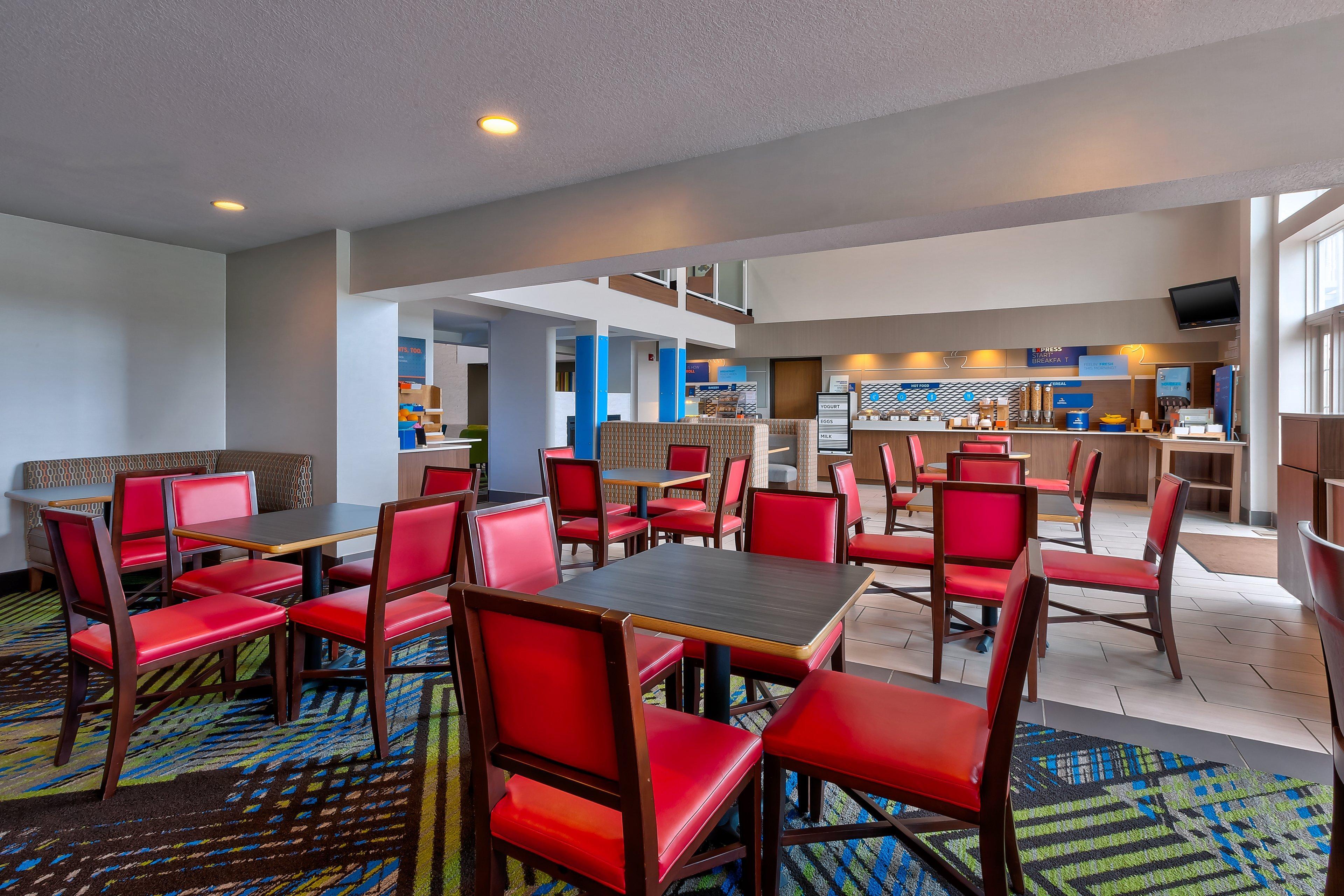 Holiday Inn Express Hotel & Suites Petoskey By Ihg Ngoại thất bức ảnh