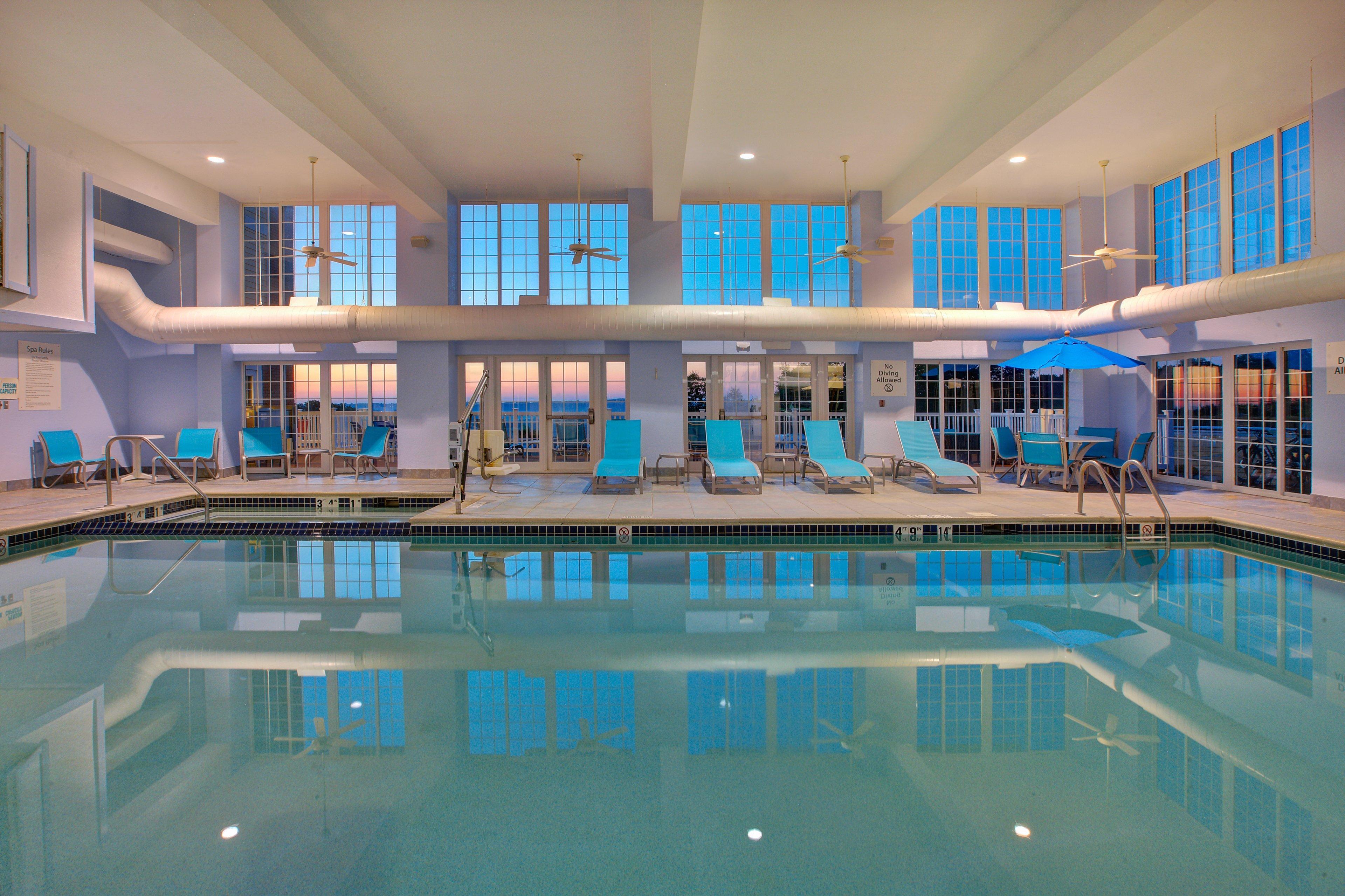 Holiday Inn Express Hotel & Suites Petoskey By Ihg Ngoại thất bức ảnh