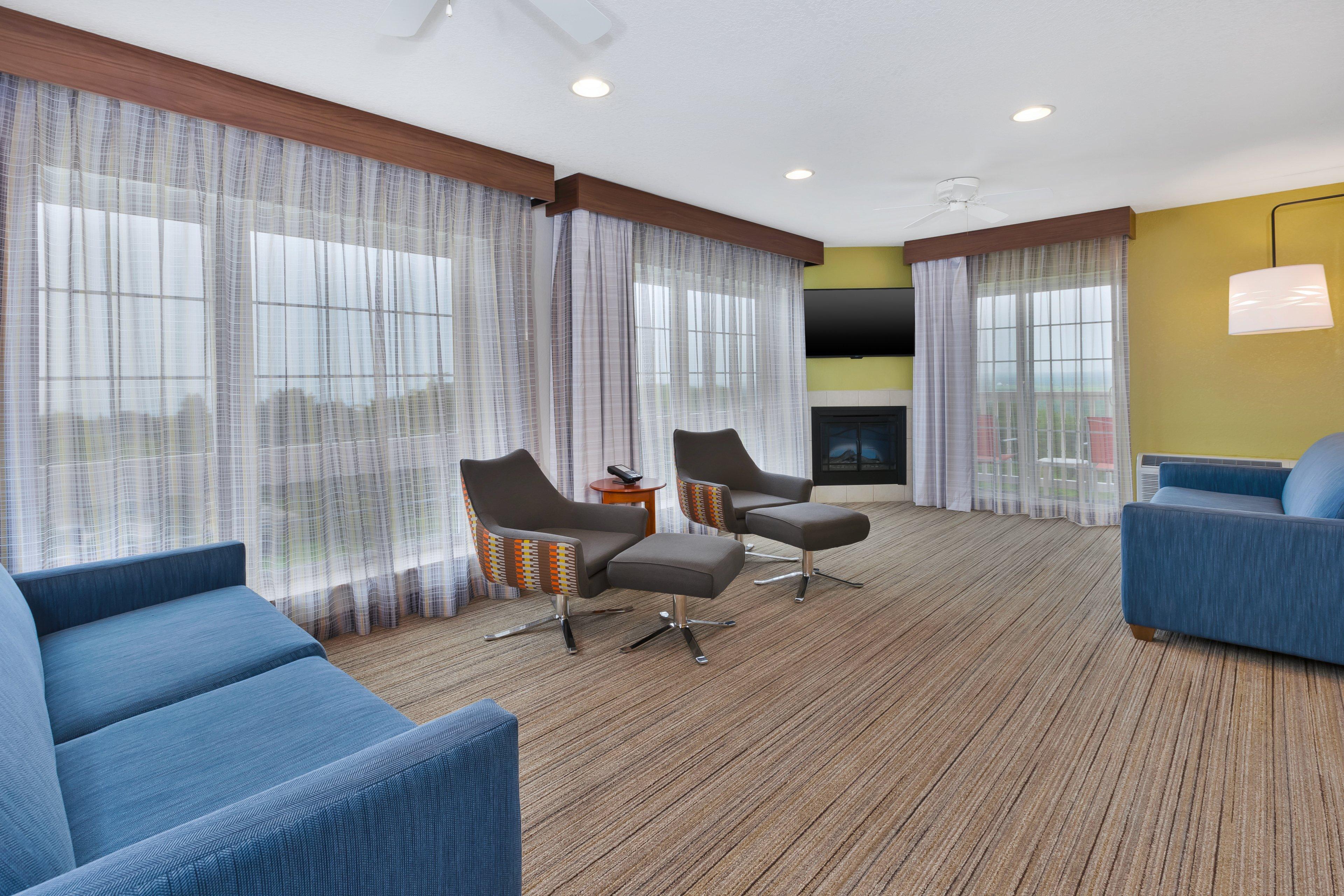 Holiday Inn Express Hotel & Suites Petoskey By Ihg Ngoại thất bức ảnh