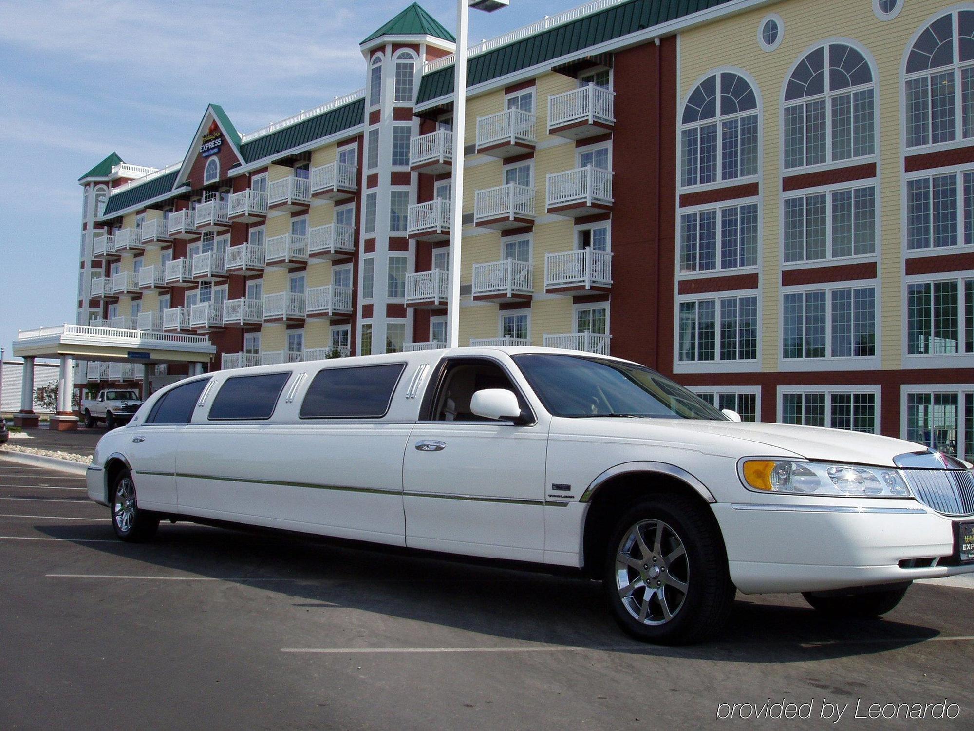 Holiday Inn Express Hotel & Suites Petoskey By Ihg Ngoại thất bức ảnh